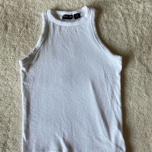White ribbed tank🤍